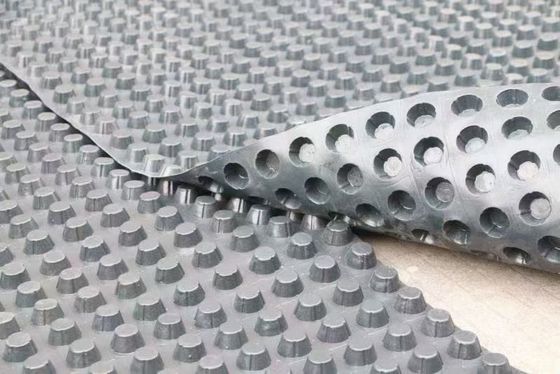 Systèmes de drainage en plastique à forte résistance à la compression Hauteur de tasse 2,0 mm