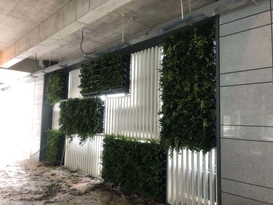 Plante verte extérieure en plastique verticale jardin pots d'empilement de fleurs pour le mur vert élégant
