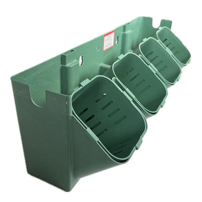 Des pots de fleurs en plastique suspendus pour l'éclairage vertical dans les jardins 40 pots par mètre carré
