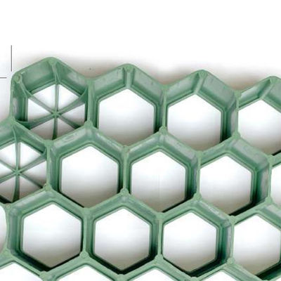 Réseaux de pavage perméables en PEHD vert pour une installation facile sur le chemin d'accès du terrain d'emballage